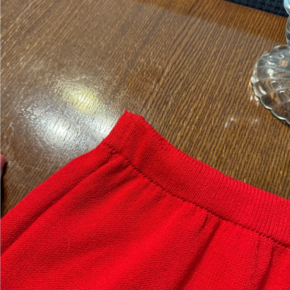 St. John Collection by Marie Gray size 2, 4 Christmas red - Picture 9 of 14